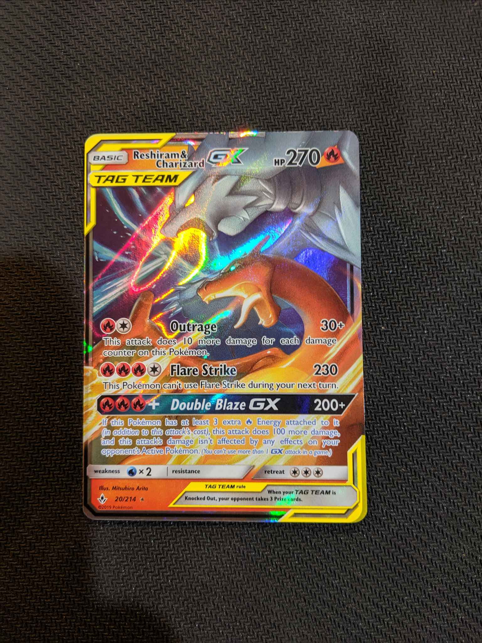 Reshiram Charizard Gx