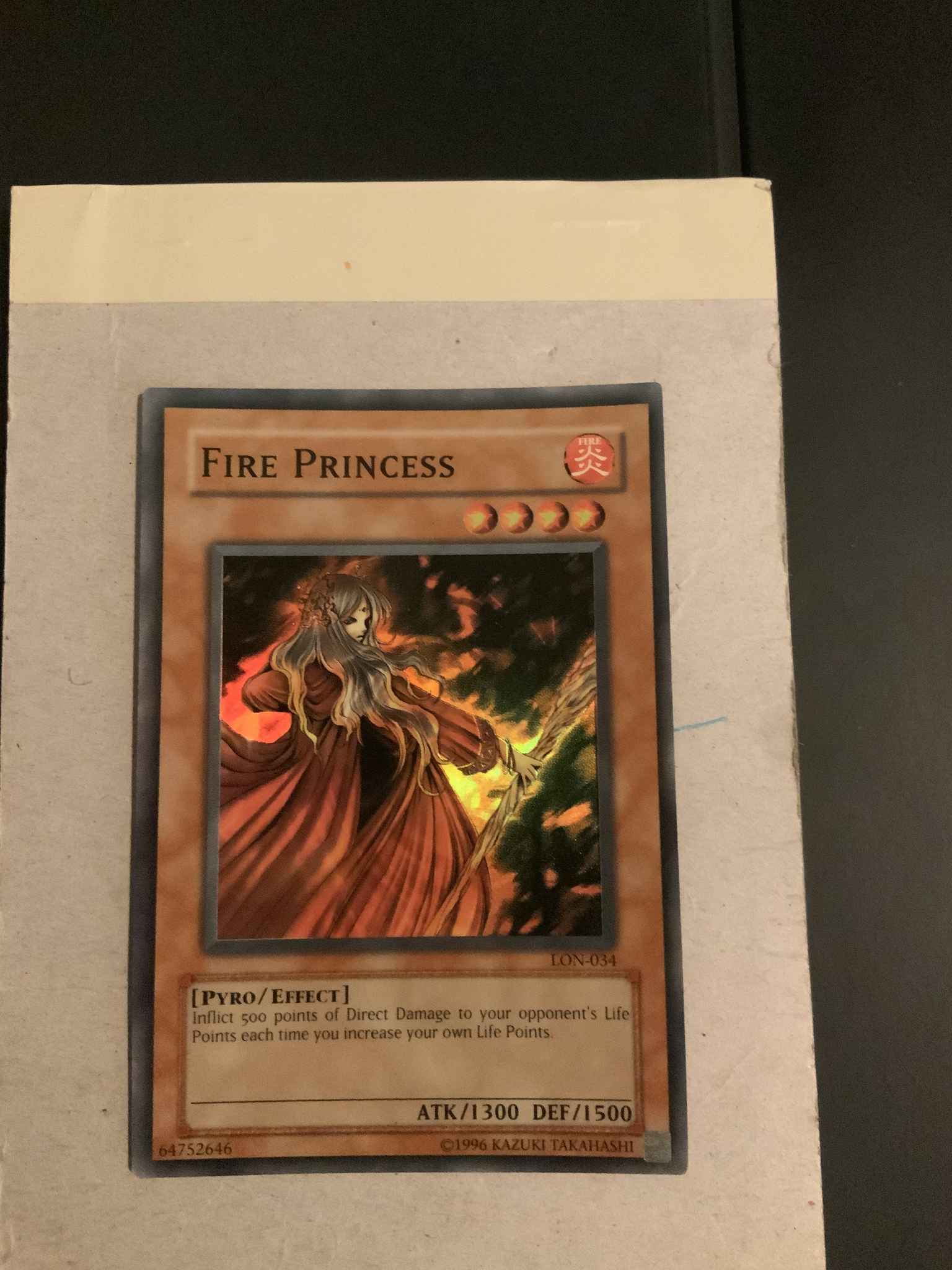 Yugioh Fire Princess LON-034 Unlimited Edition Super Rare Near Mint 