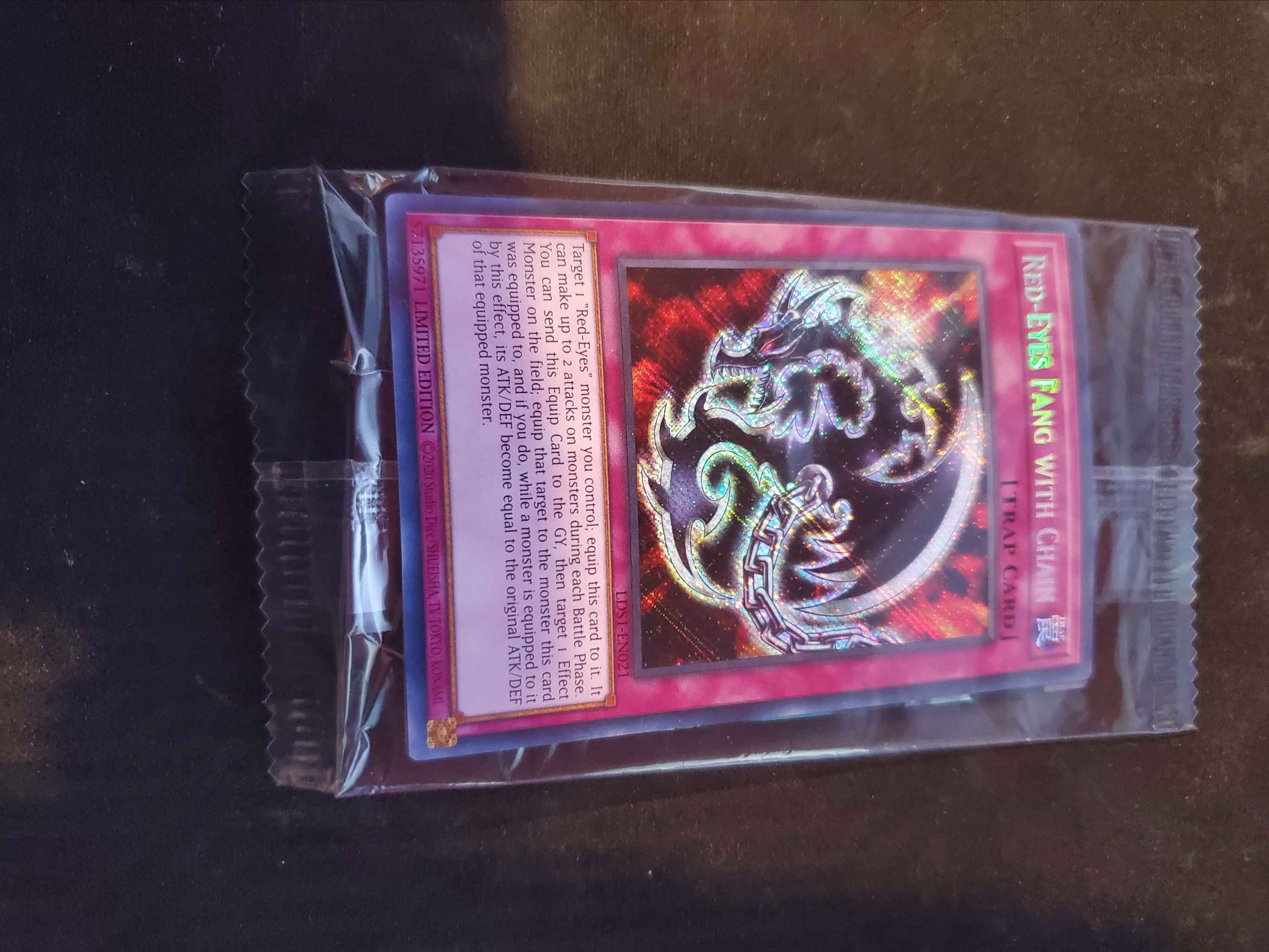 New Sealed Red-Eyes Fang with Chain LDS1-EN021 Secret Rare Limited Ed Yu-Gi-Oh 