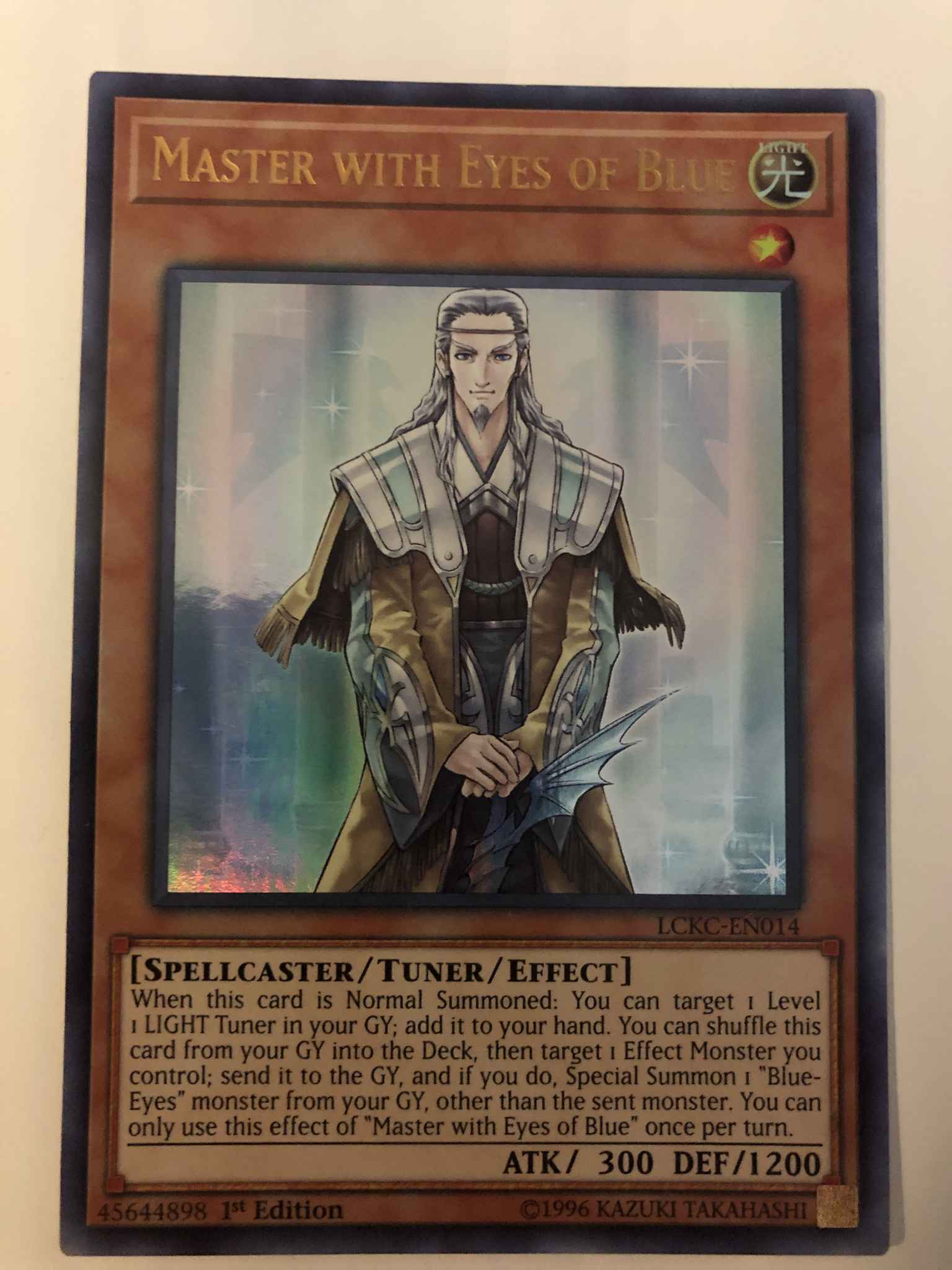 - Ultra Rare 1st Edition LCKC-EN014 Master with Eyes of Blue