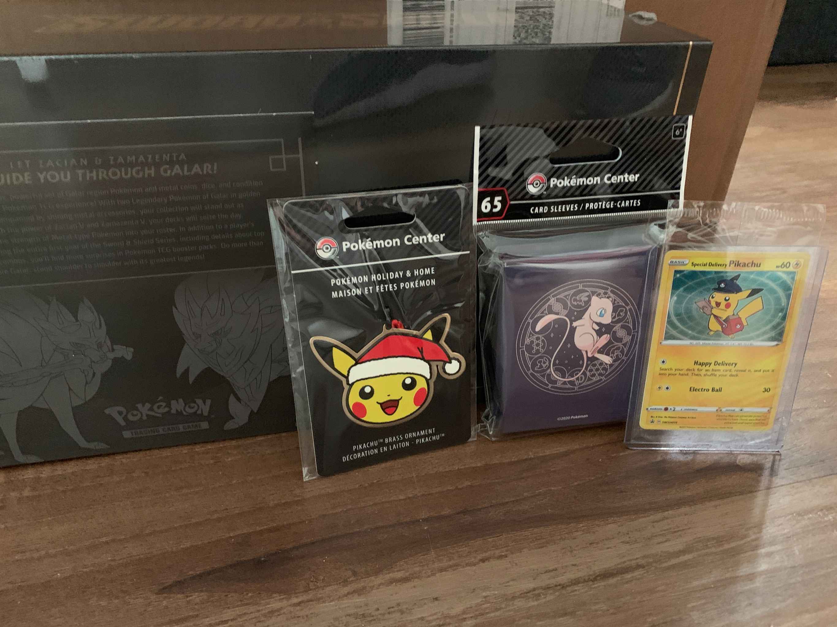 Pokemon TCG Vivid Voltage Set of 65 Pikachu Premium Card Sleeves