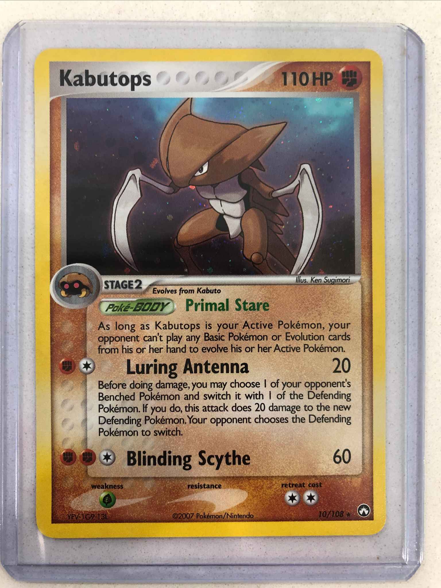 Near Mint Holofoil Kabutops with Pictures : Kabutops - Power Keepers -  Pokemon